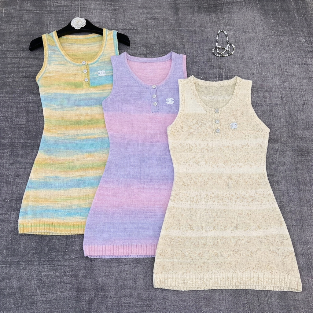 Vestido corto de punto