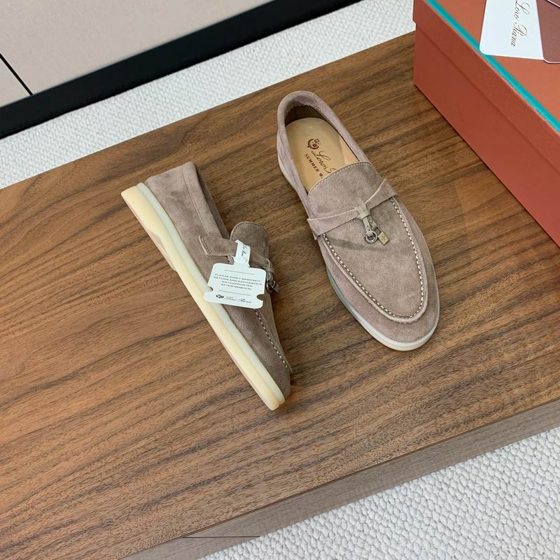 Mocasines de gamuza beige