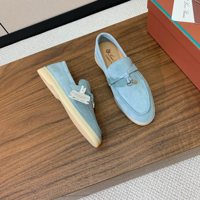 Zapatos náuticos azul pálido