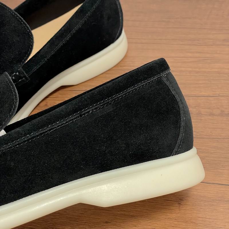 Mocasines sin cordones de ante negro