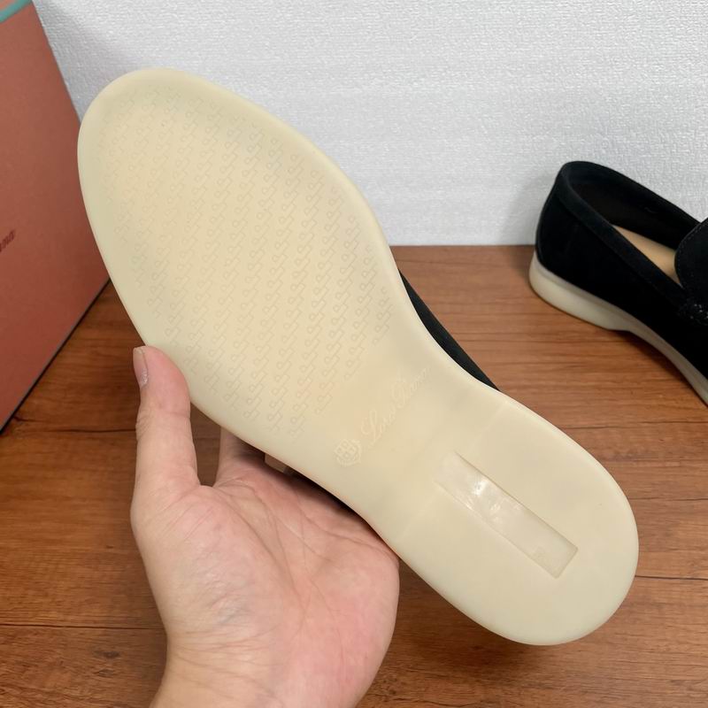 Mocasines sin cordones de ante negro