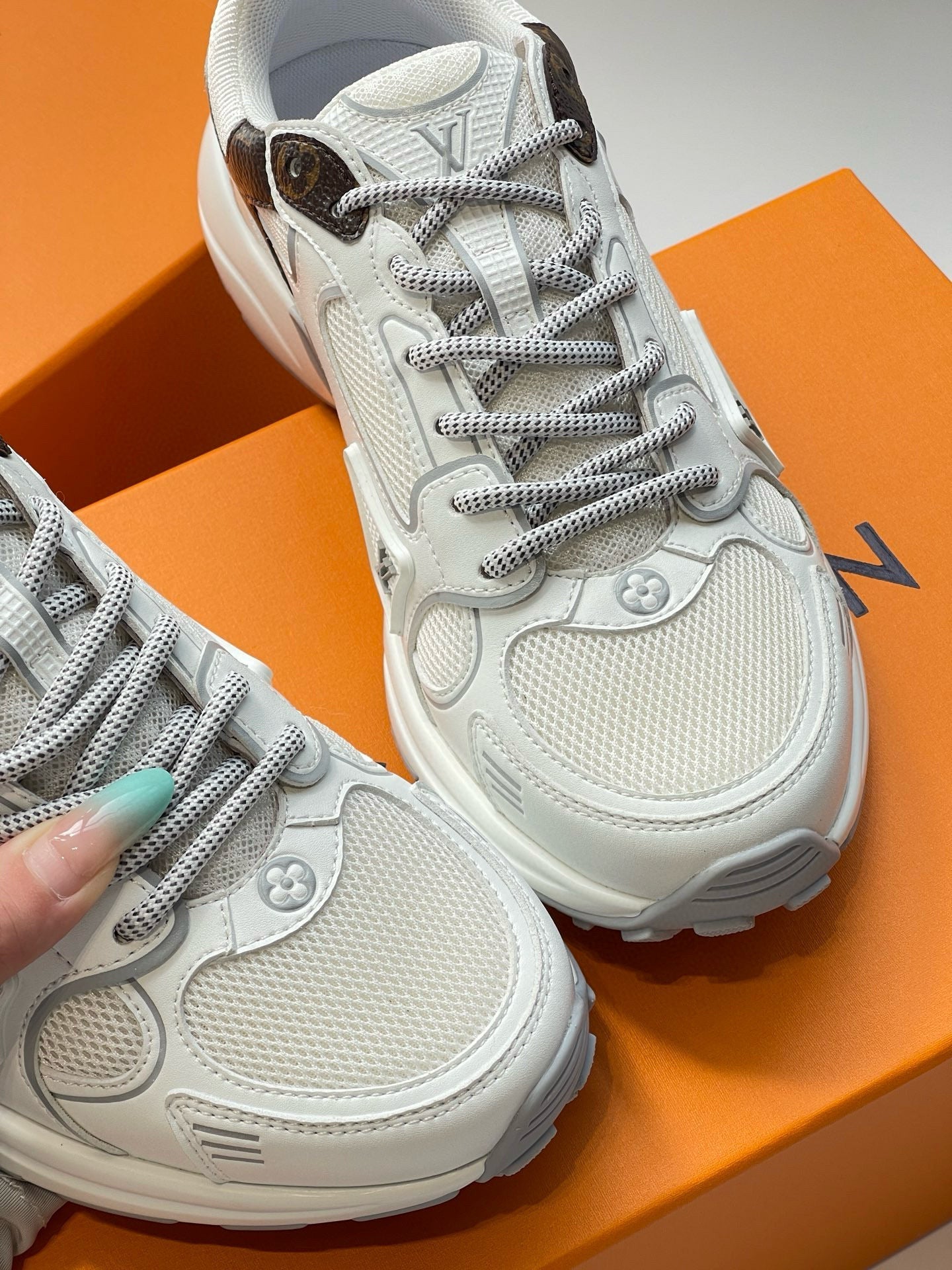 Zapatillas de cuero para el día a día