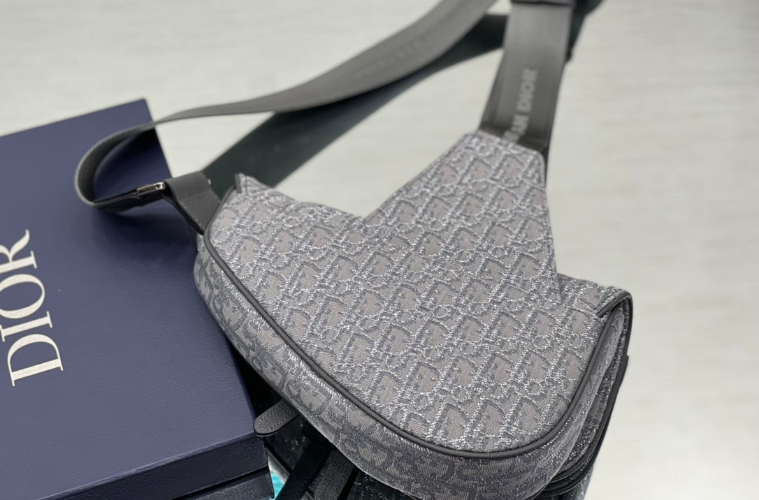 Bolso Bandolera con Solapa Magnética